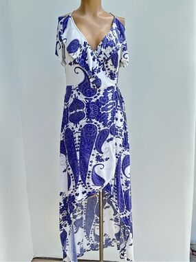 Shyanne Blue & White Paisley High-Low Wrap Dress